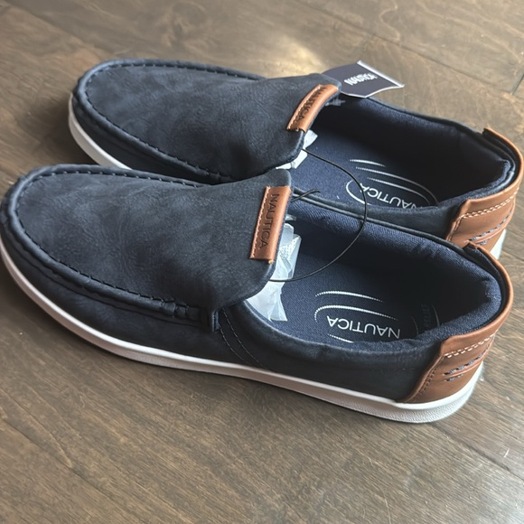 Nautica Men's Slip-On Loafers Casual Moc Toe Sneakers Boat Shoes Slipper for Men - Picture 4 of 4